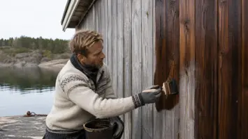 Roslagsmahogny illustrert som färg & lack hos Färgspruta.com