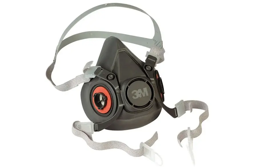 3M halvmask 6200 i storlek medium med bajonettfästen för filter från 6000-serien